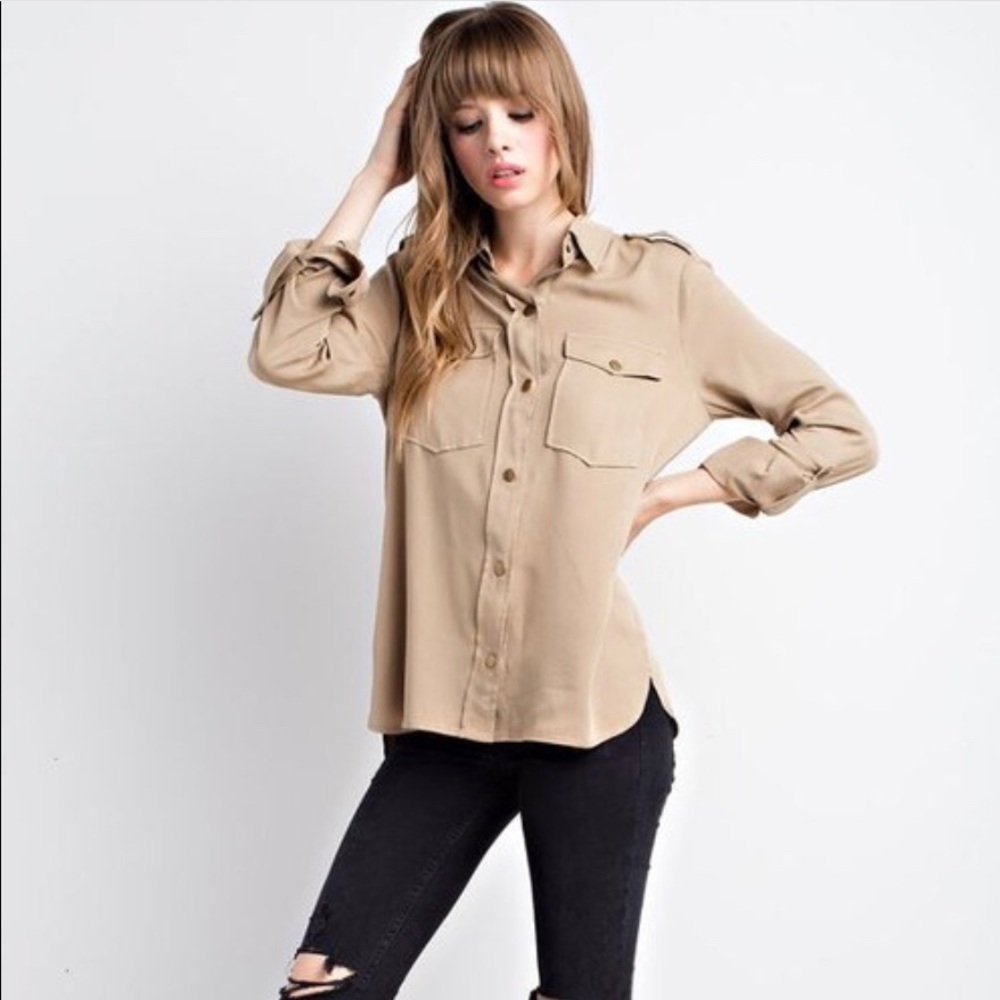 Two Pocket Button Tab Woven Shirt